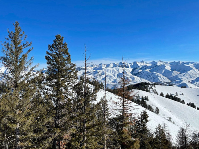 7 Best Idaho Ski Resorts - Thrive In Idaho