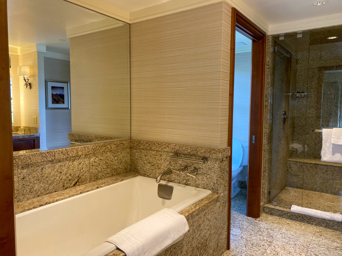 Sun Valley Lodge Hotel Bathroom