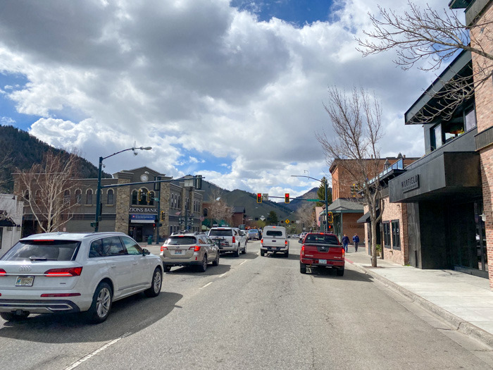 Shopping downtown Ketchum